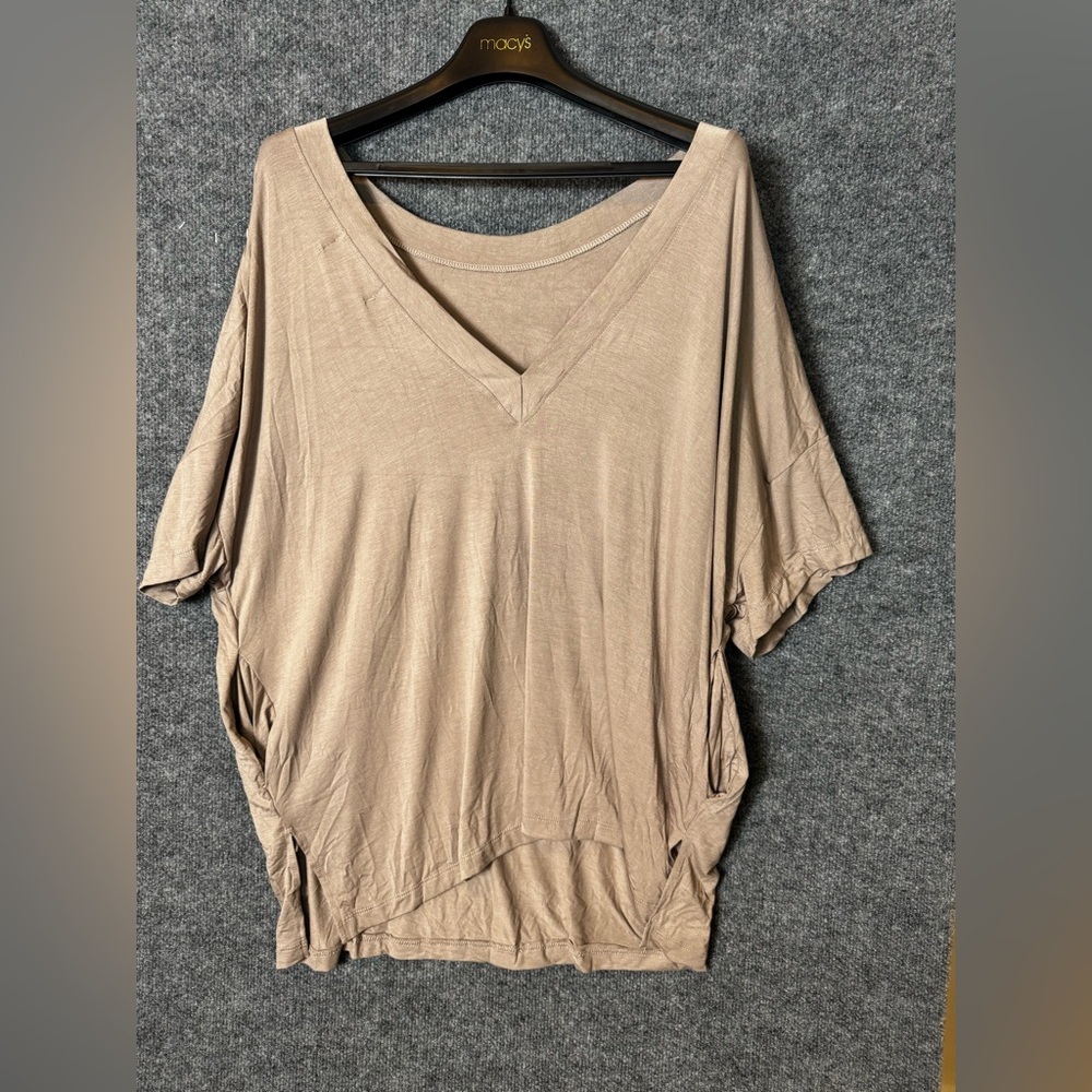 BUCKETLIST Tan Reversible Short Sleeve Shirt with Pockets - Size Large (L), NWOT